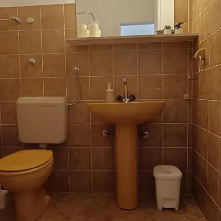 In With Terrace, Air Conditioning, Wifi 4991-1 Povlja (Brac)