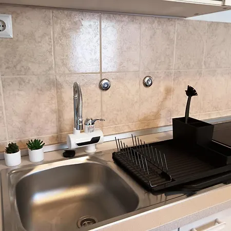In With Terrace, Air Conditioning, Wifi 4991-1 * Povlja (Brac)